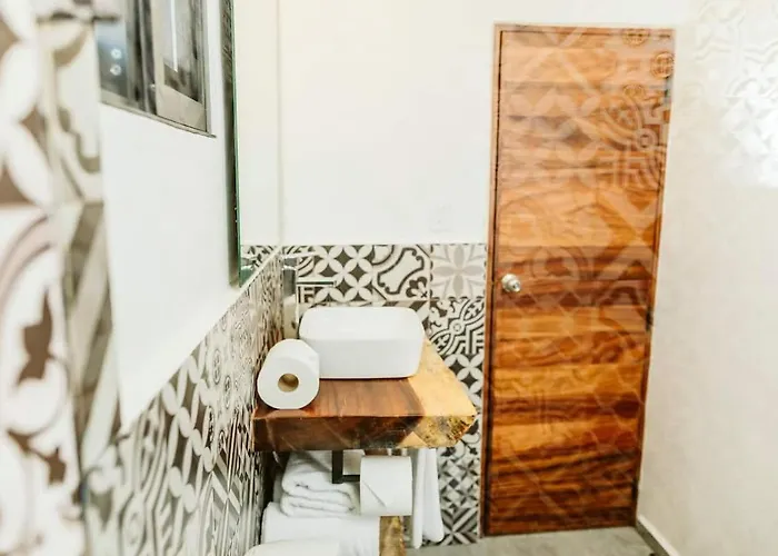 3 Incredible King In Boutique Inn